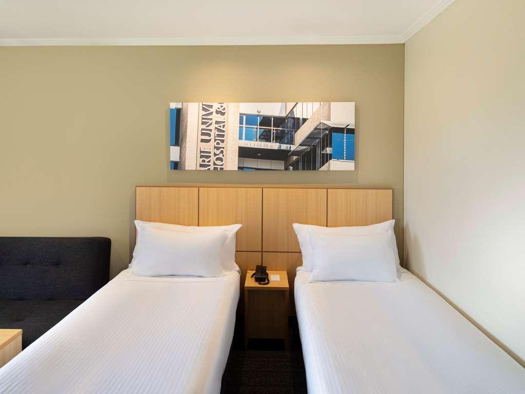 Mercure Sydney Macquarie Park Room photo