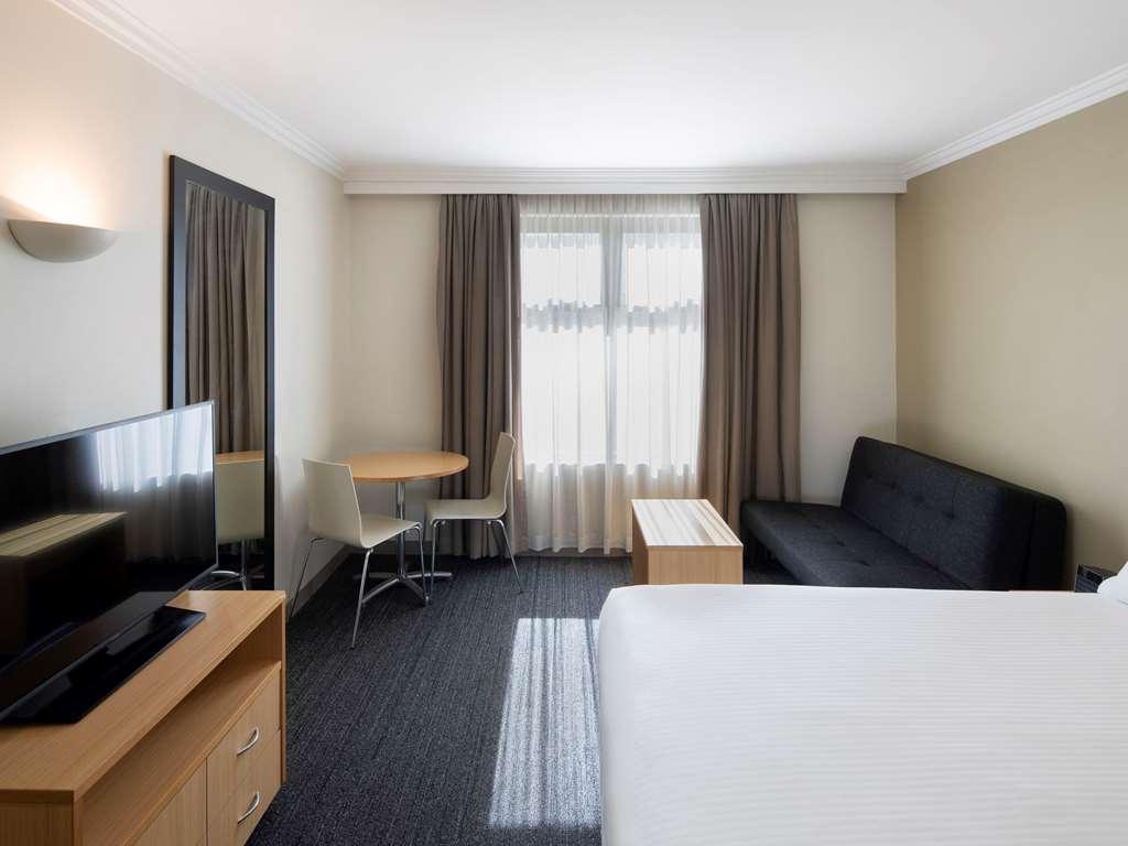 Mercure Sydney Macquarie Park Room photo