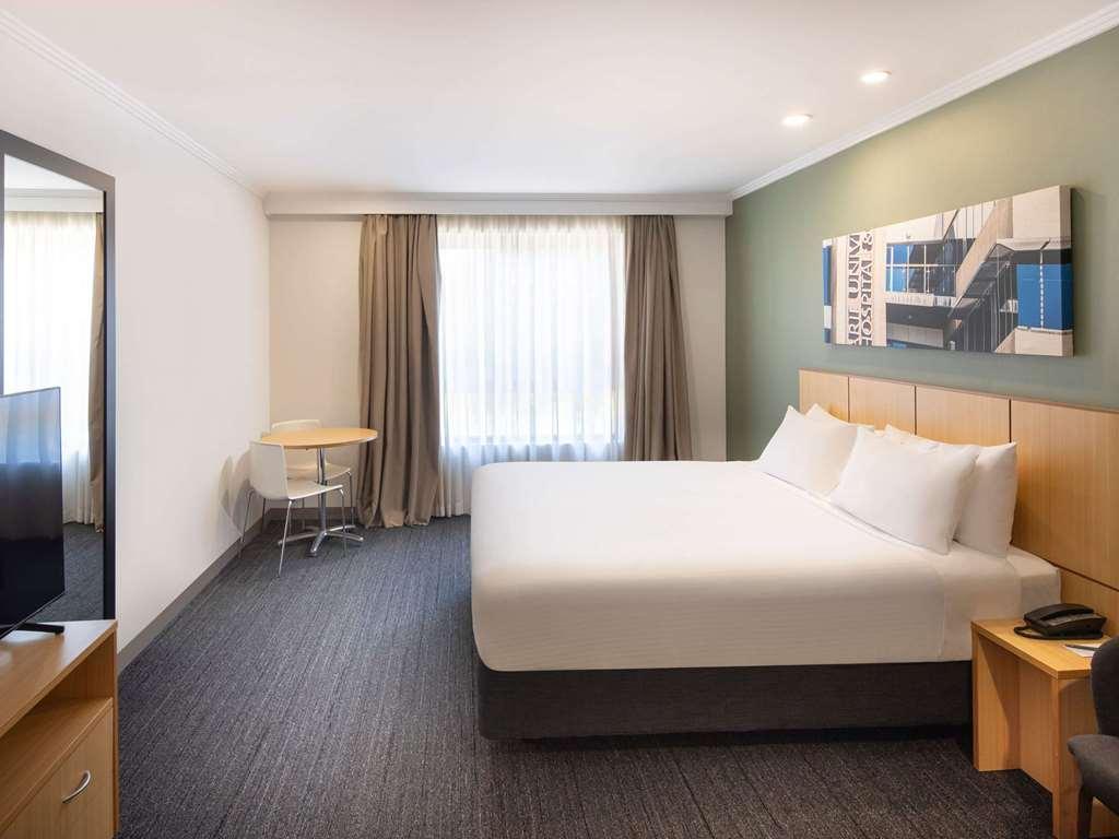 Mercure Sydney Macquarie Park Room photo