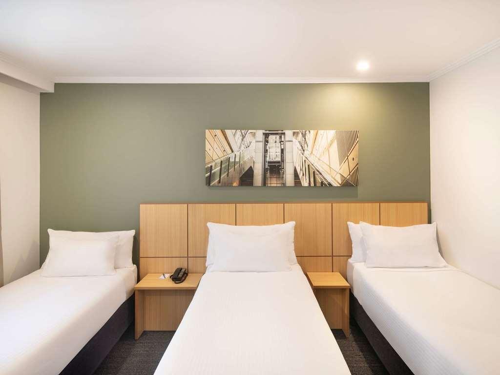 Mercure Sydney Macquarie Park Room photo