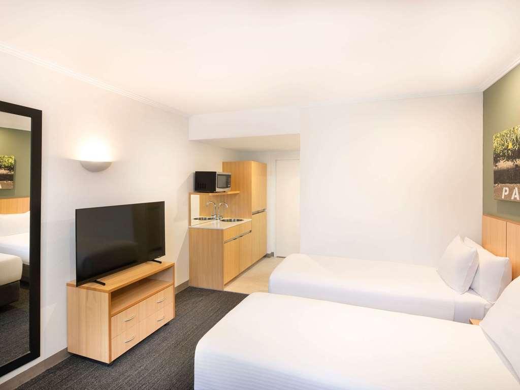 Mercure Sydney Macquarie Park Room photo